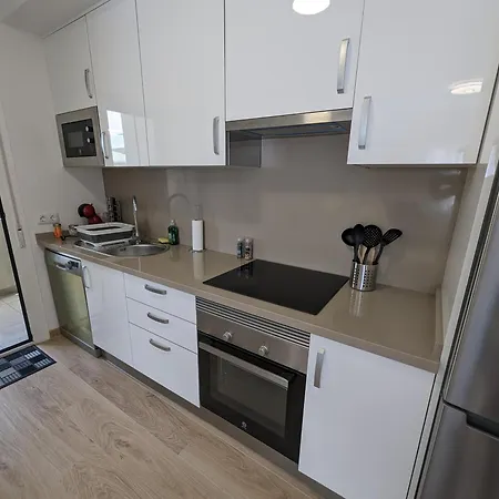 דירה Westood Retreat Residences