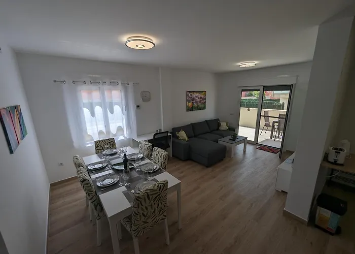 Westood Retreat Residences *