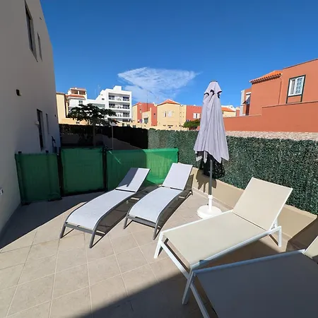 Westood Retreat Residences Las Rosas (Arona, Tenerife)